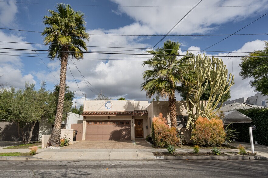 Primary Photo Of 3718 S Barrington Ave, Los Angeles Rehabilitation Center For Lease