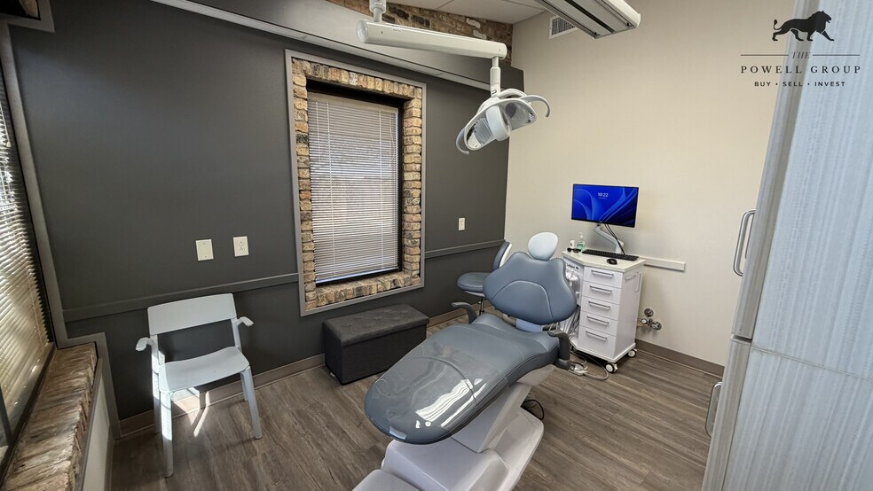 More Photos Of 5730 66th St, Lubbock Medical For Sale