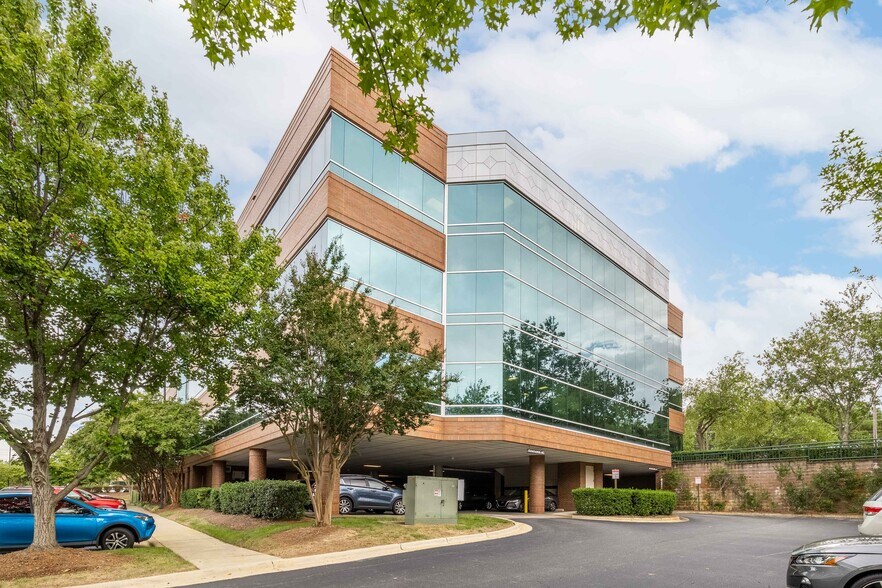 More Photos Of 2605 Blue Ridge Rd, Raleigh Medical For Lease