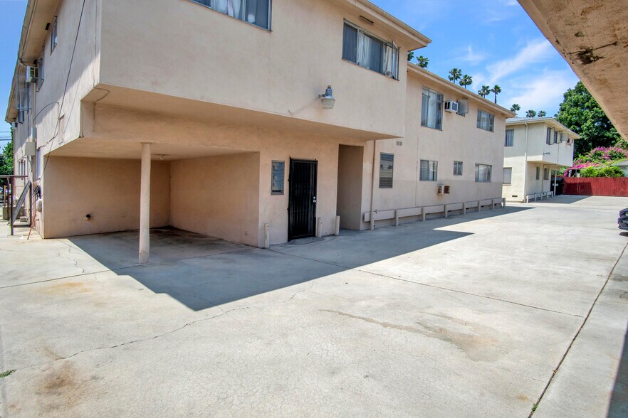More Photos Of 1734-1740 Taft Ave, Los Angeles Apartments For Sale