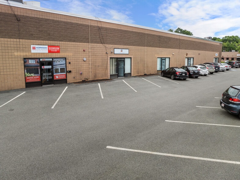 More Photos Of 51-111 Morgan Dr, Norwood Light Manufacturing For Lease