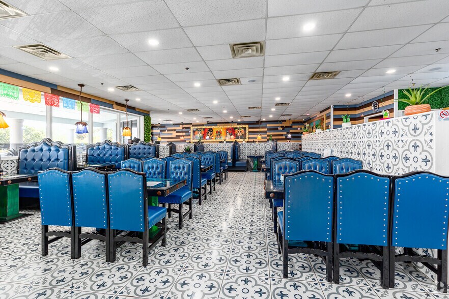 More Photos Of 17860 SE 109th Ave, Summerfield Unknown For Lease