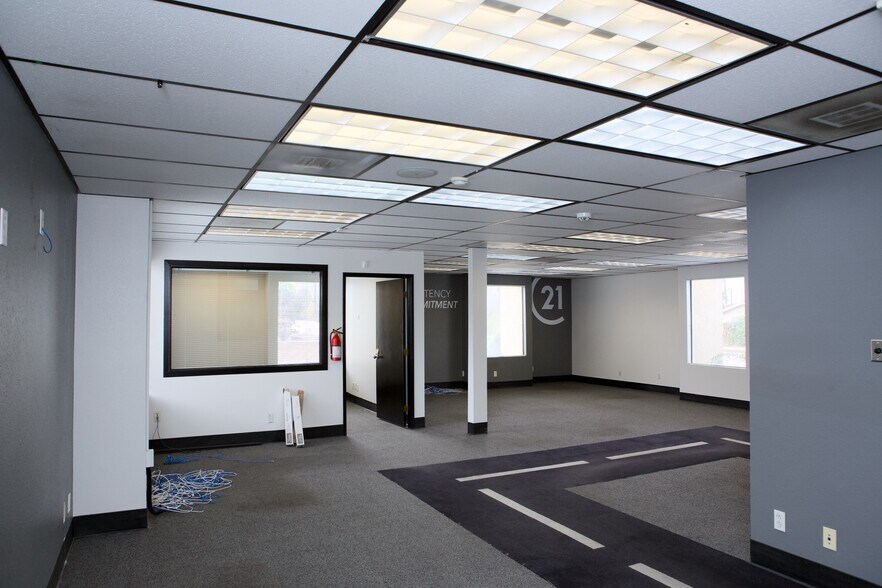 More Photos Of 480 W Rowland Ave, Covina Office For Sale