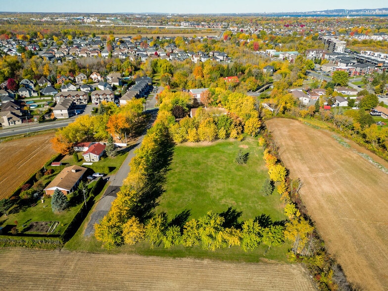 More Photos Of 1975 Rte Édouard-VII, Saint-Philippe Land For Sale
