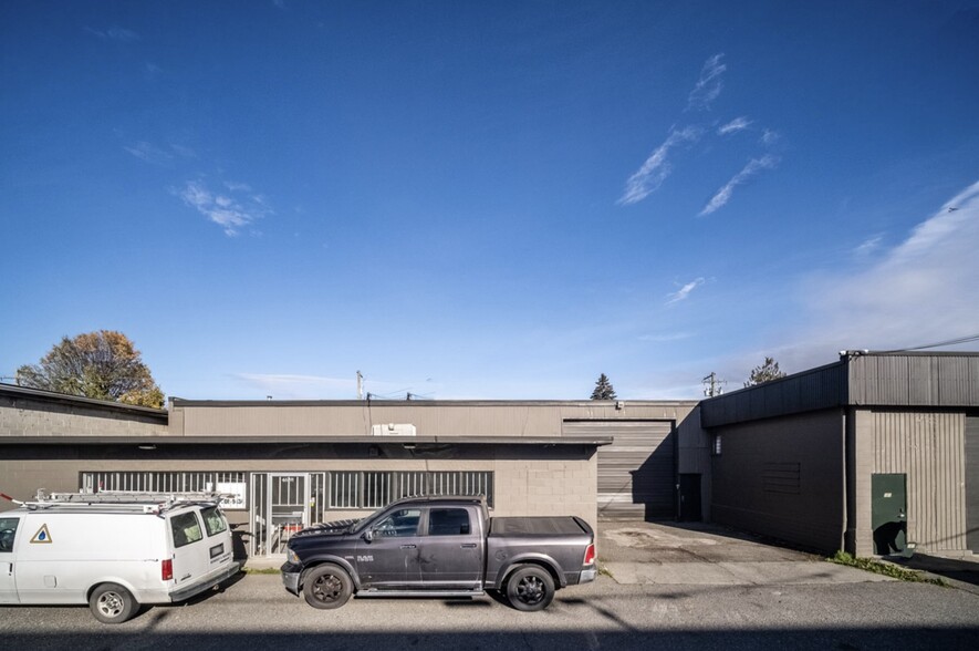 Primary Photo Of 46197 Fourth Ave, Chilliwack Service For Lease