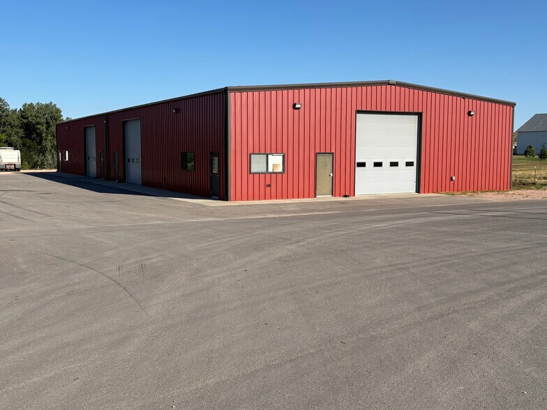 More Photos Of 7020 Infinity Dr, Black Hawk Industrial For Lease