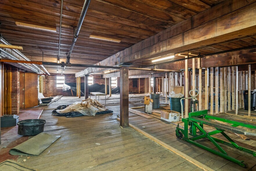 More Photos Of 55 East St, Ware Warehouse For Sale