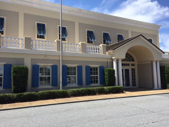 More Photos Of 510 Gloucester St, Brunswick Medical For Lease