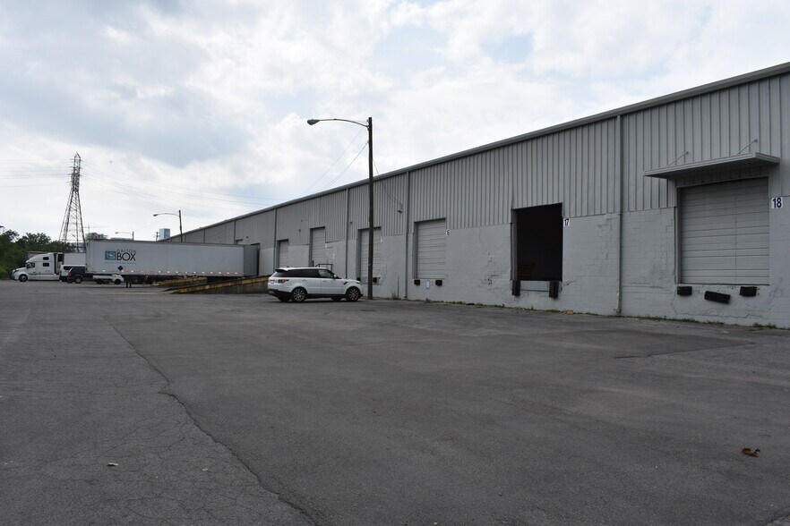 More Photos Of 1200-1310 Davidson St, Nashville Industrial For Lease