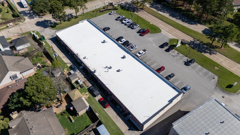 More Photos Of 16143 N Eldridge Pky, Tomball General Retail For Sale