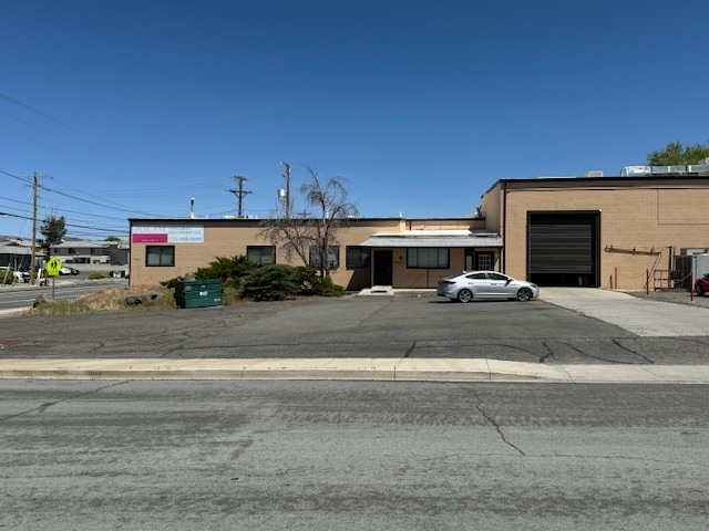 More Photos Of 3915 Fairview Dr, Carson City Warehouse For Sale