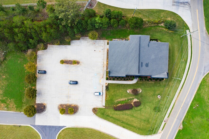 More Photos Of 65 Walnut Grove Rd SE, Cartersville Storefront Retail Office For Sale