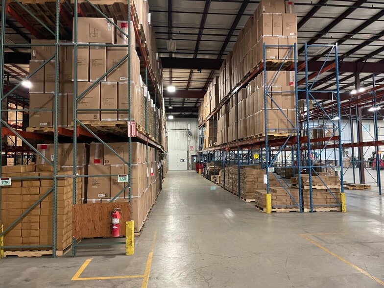 More Photos Of 223 1st Ave SE, Clara City Distribution For Lease