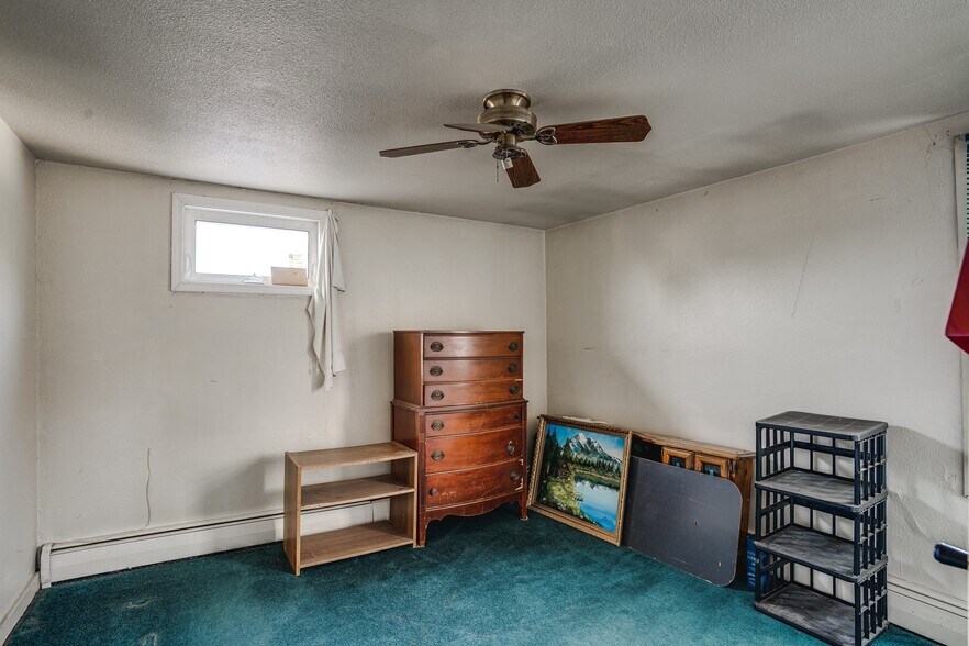 More Photos Of 6848 Erie Rd, Derby Bar For Sale