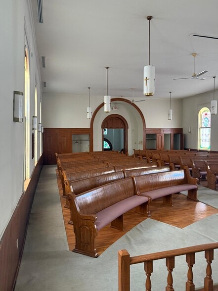 More Photos Of 15109 S Dillman St, Plainfield Religious Facility For Sale
