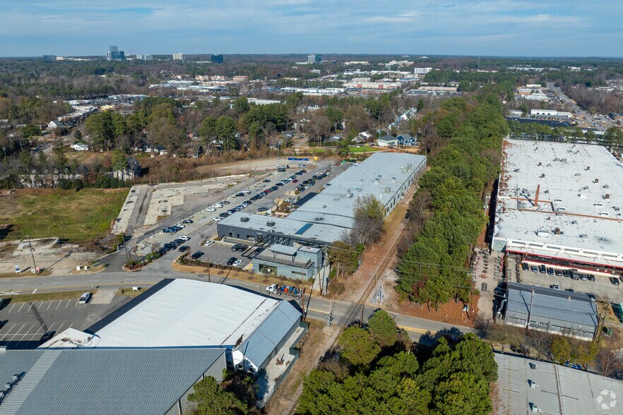 More Photos Of 2020 Progress Ct, Raleigh Office For Lease
