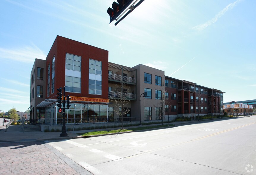 More Photos Of 329 Riverfront Ter, Eau Claire Storefront Retail Residential For Lease