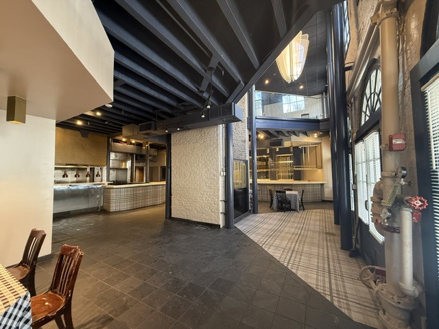 More Photos Of 534 Saint Louis St, New Orleans Restaurant For Lease