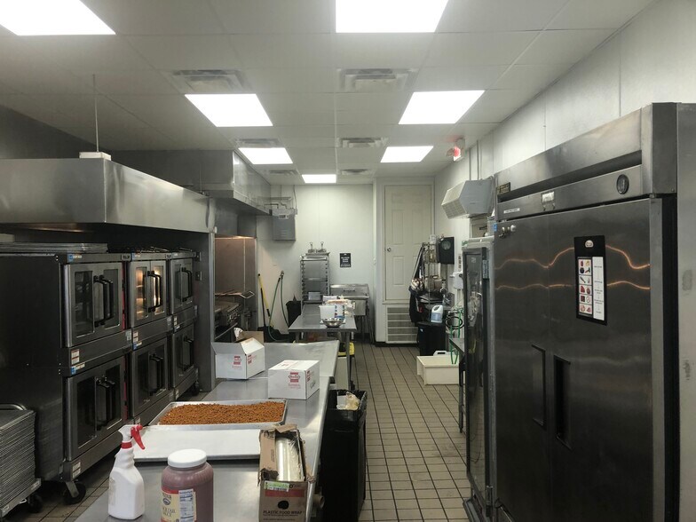 More Photos Of 5443 Katy Hockley Cut-Off Rd, Katy Industrial For Sale
