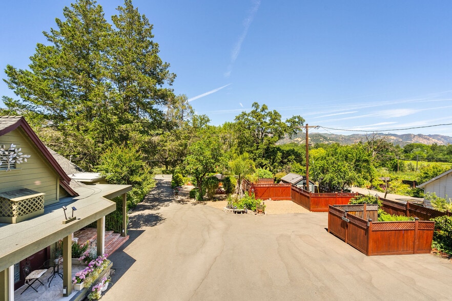 More Photos Of 3037 Foothill Blvd, Calistoga Hospitality For Sale