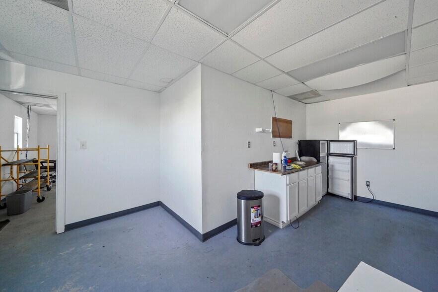 More Photos Of 9335 FM 1960, Dayton Warehouse For Sale