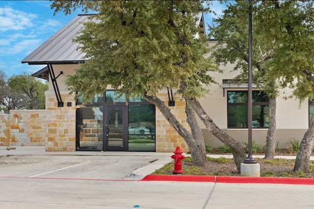 More Photos Of 1513 E New Hope Dr, Cedar Park Medical For Lease
