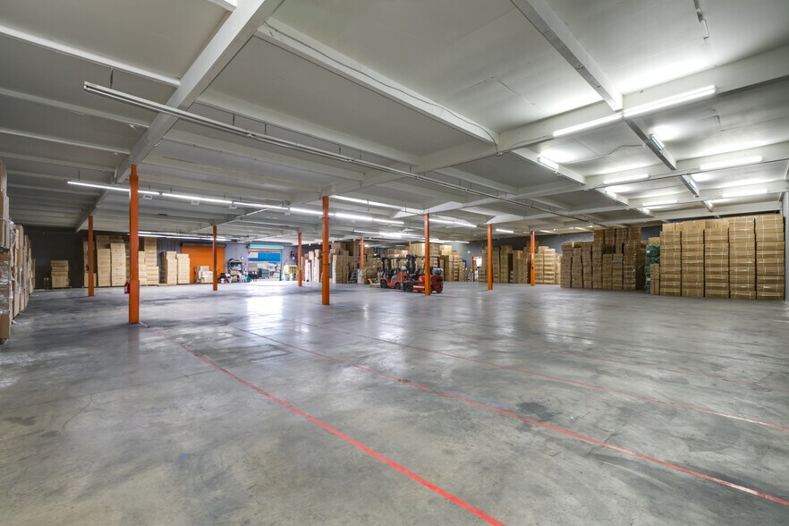 More Photos Of 544 Rimsdale Ave, Covina Warehouse For Sale