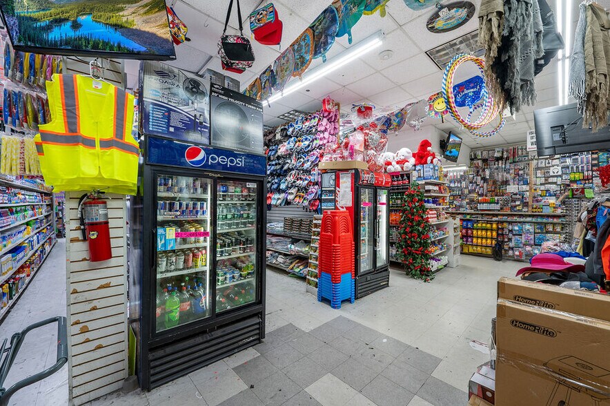 More Photos Of 78-14 Roosevelt Ave, Jackson Heights Storefront Retail Office For Sale