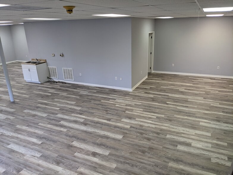 More Photos Of 832 Seven Bridge Rd, East Stroudsburg Medical For Lease