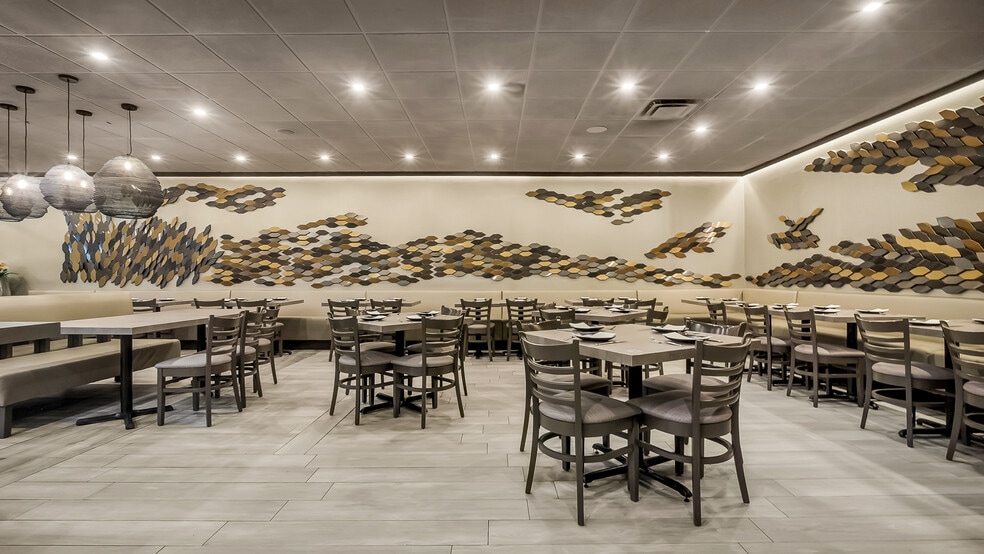 More Photos Of 2220 N University Dr, Fort Lauderdale Restaurant For Sale