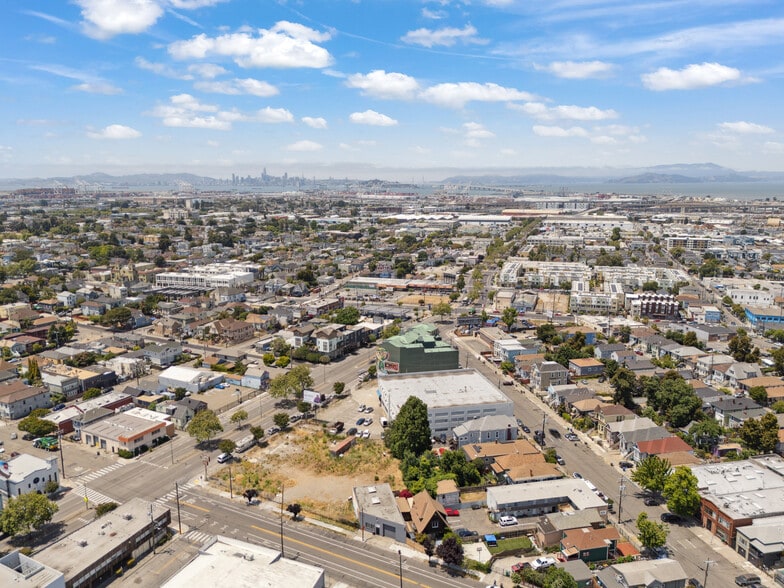 More Photos Of 839 Isabella St, Oakland Hotel For Sale