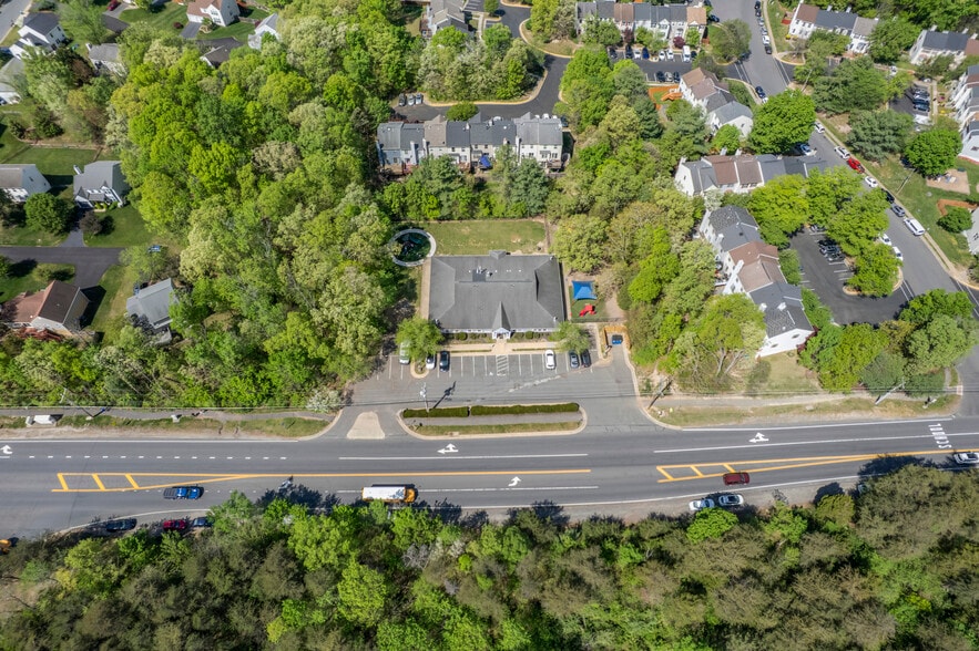 More Photos Of 6000 Union Mill Rd, Clifton Daycare Center For Lease