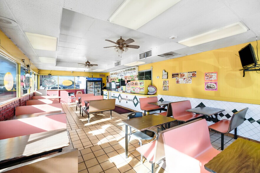 More Photos Of 1481-1489 W Holt Ave, Pomona Restaurant For Sale