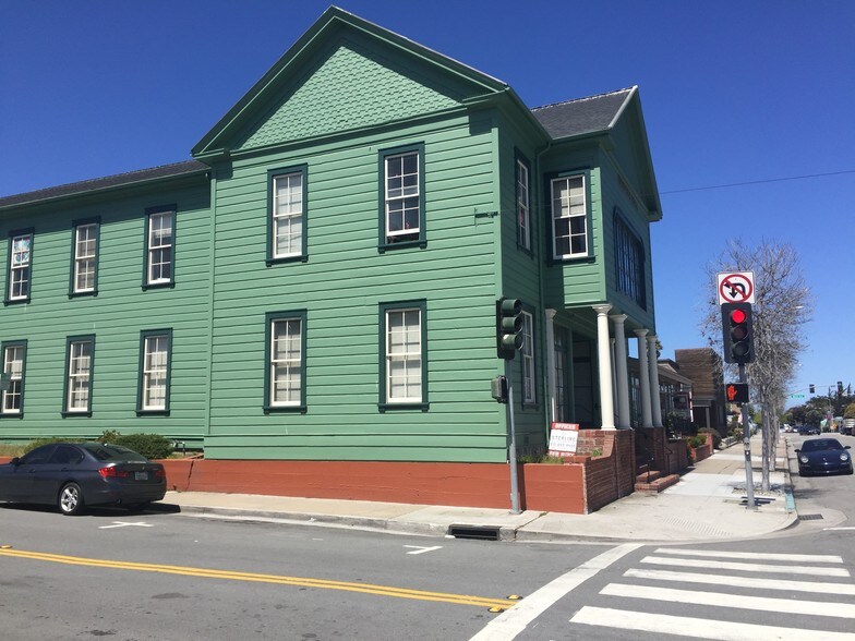 More Photos Of 801 Lighthouse Ave, Monterey Flex For Lease