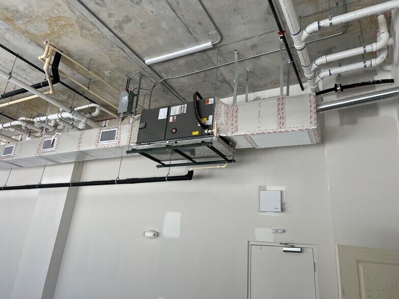 More Photos Of 18412 Homestead Ave, Miami Apartments For Lease