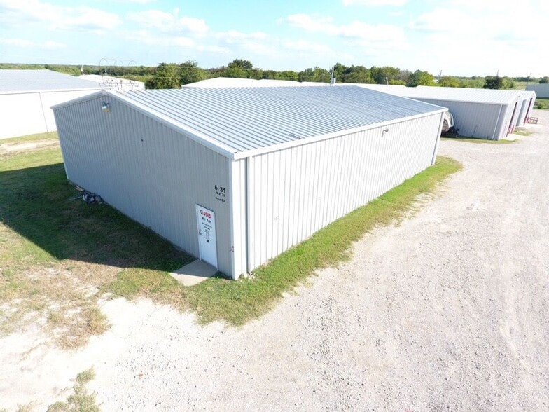 More Photos Of 6131 W Interstate 30, Royse City Warehouse For Lease