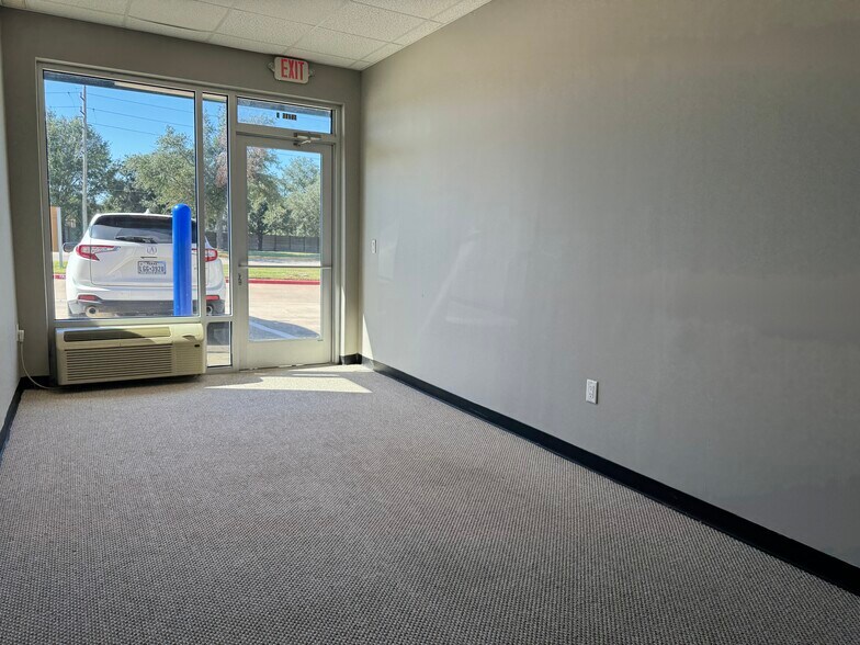 More Photos Of 12906 Fry Rd, Cypress Light Distribution For Lease