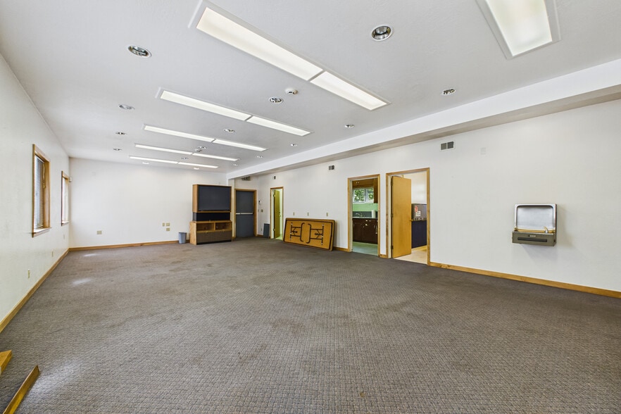 More Photos Of 555 Bayside Rd, Arcata Religious Facility For Sale