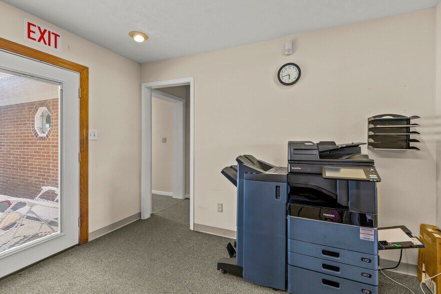 More Photos Of 4901 Central College Rd, Westerville Office Residential For Sale