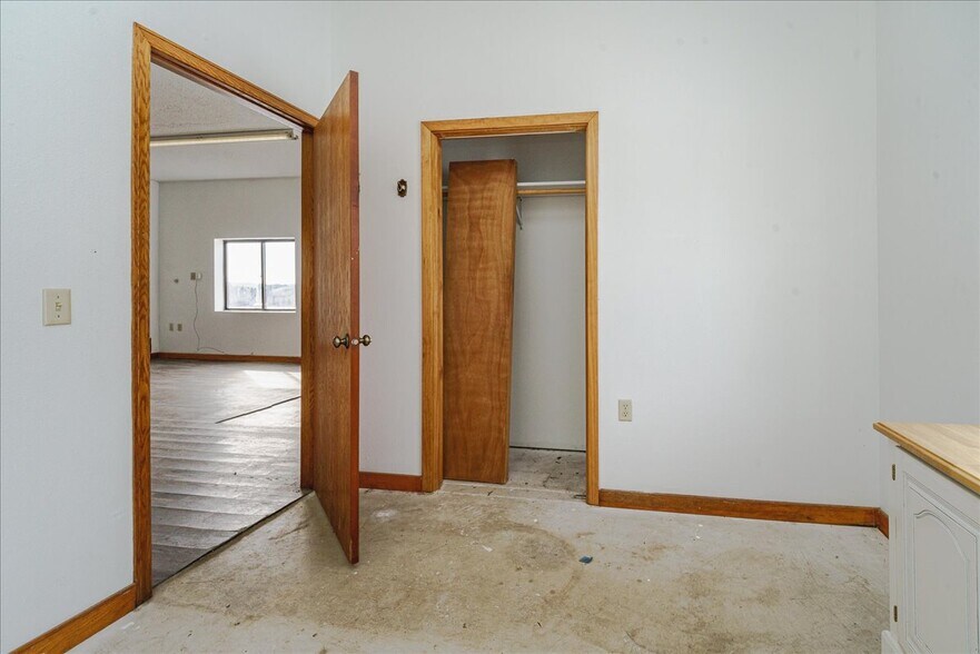 More Photos Of 12446 190th St, Milaca Flex For Sale