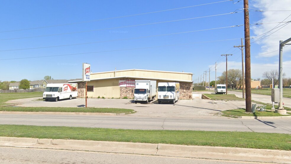 Primary Photo Of 2701 SW Lee Blvd, Lawton Food Processing For Sale