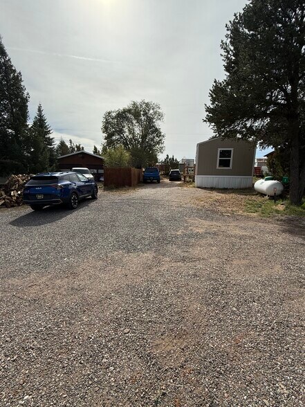 More Photos Of 14 Jimmys Ln, Pecos Manufactured Housing Mobile Home Park For Sale
