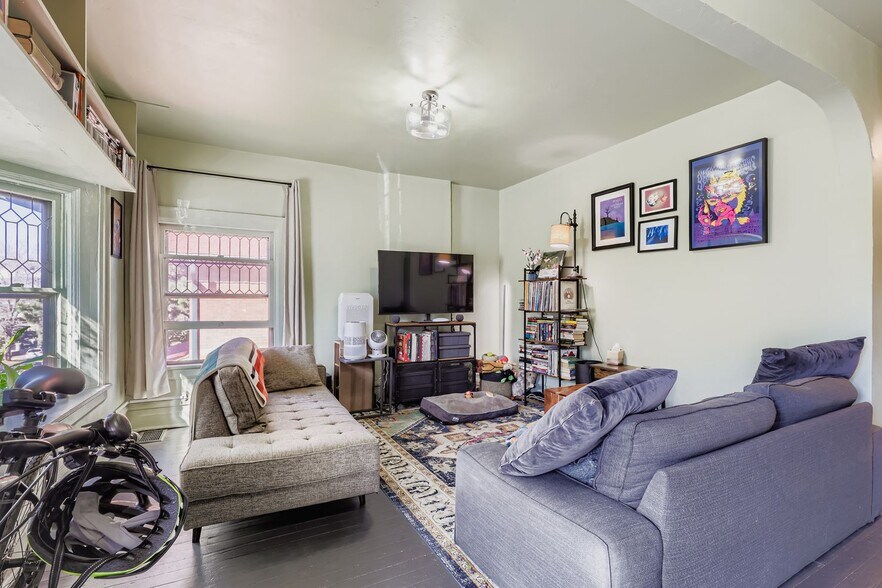 More Photos Of 852 N Clarkson St, Denver Apartments For Sale