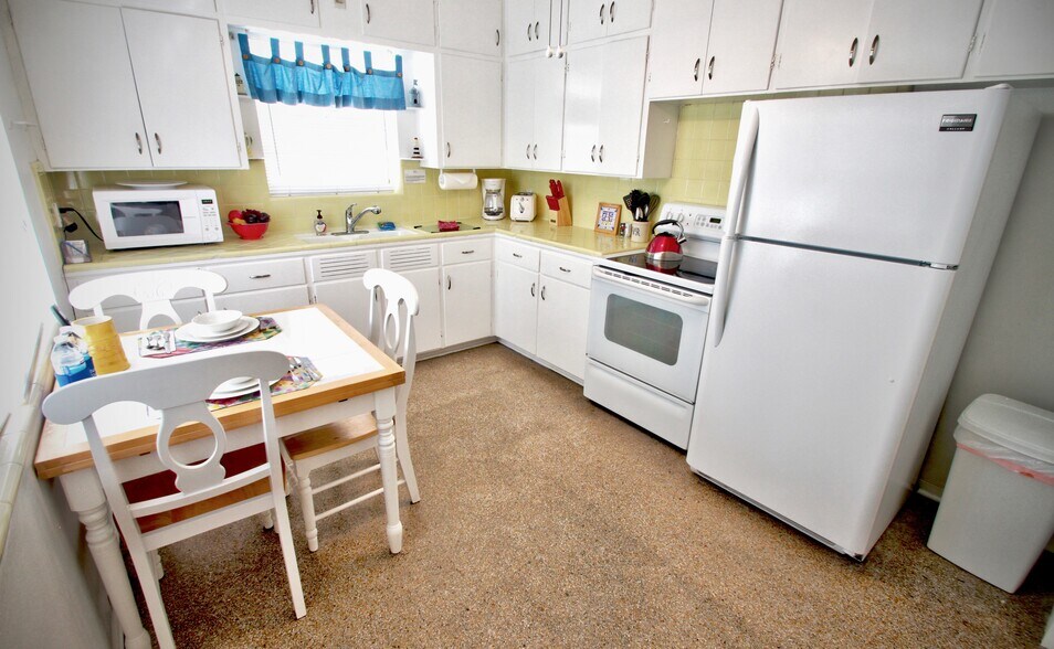 More Photos Of 3309 SE 3rd St, Pompano Beach Apartments For Sale