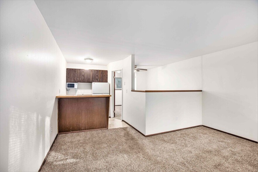 More Photos Of 3930-3950 N Cherry St, Kansas City Apartments For Sale