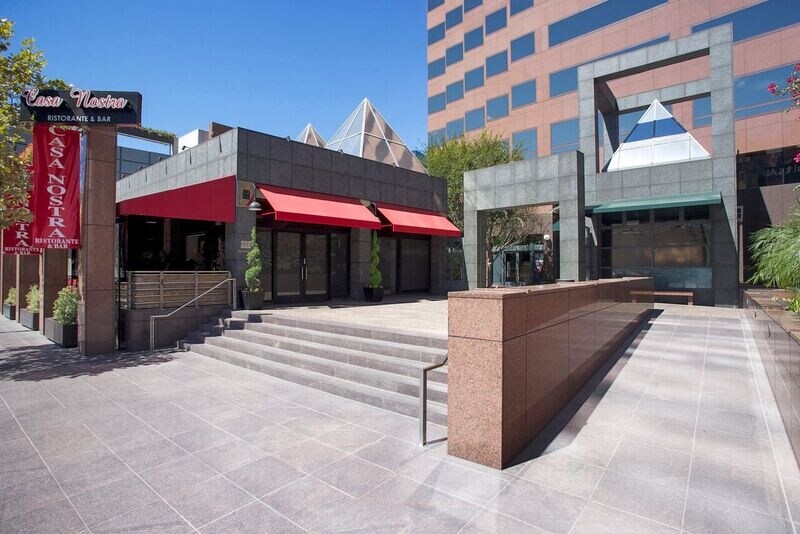More Photos Of 865 S Figueroa St, Los Angeles Office For Lease