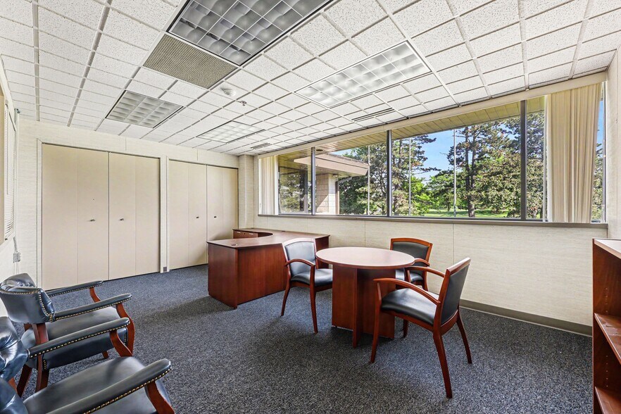 More Photos Of 401 W Morgan Rd, Ann Arbor Research And Development For Sale