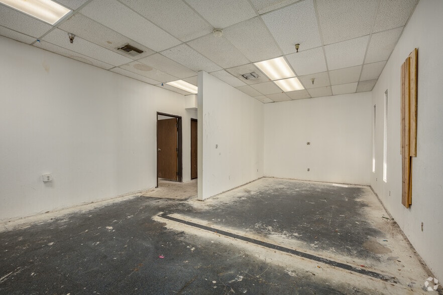 More Photos Of 3411-3419 Arden Way, Sacramento Office For Sale