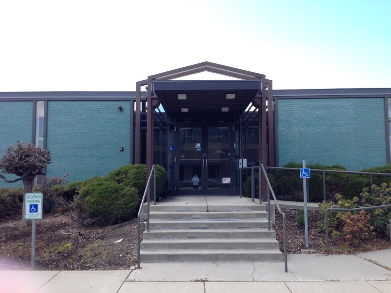 More Photos Of 5105 E 3rd Ave, Spokane Office For Lease