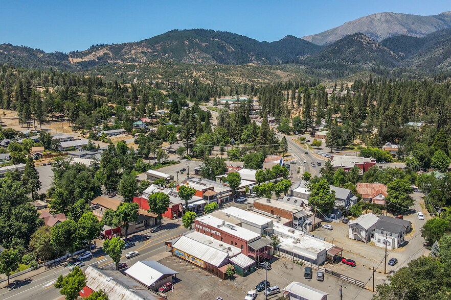 More Photos Of 30890 CA-3, Weaverville Office For Sale